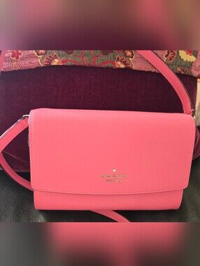 Kate Spade New York Pink Saffiano Leather Crossbody Wallet NWOT